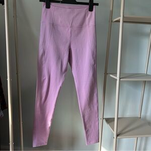 Girlfriend Collective Compressive High-Rise Leggings Workout Pants in Lilac